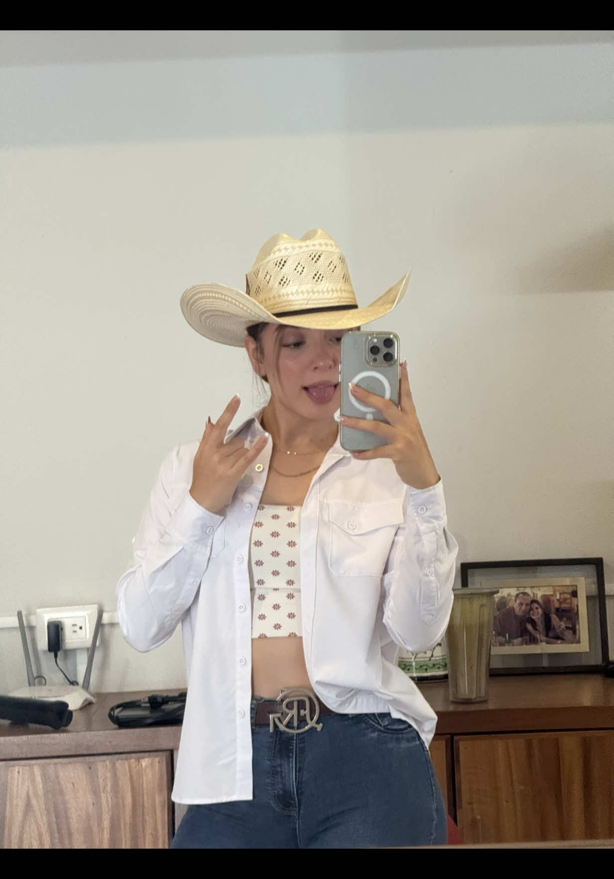 @Itza-be Abundez