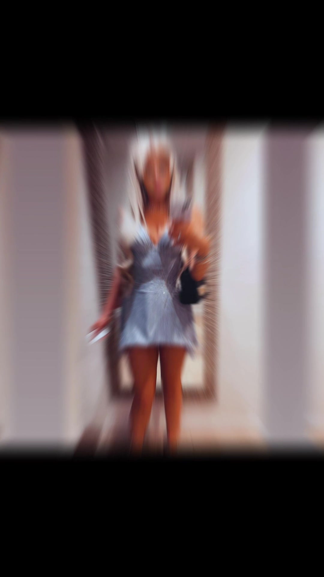 @B L O N D I E