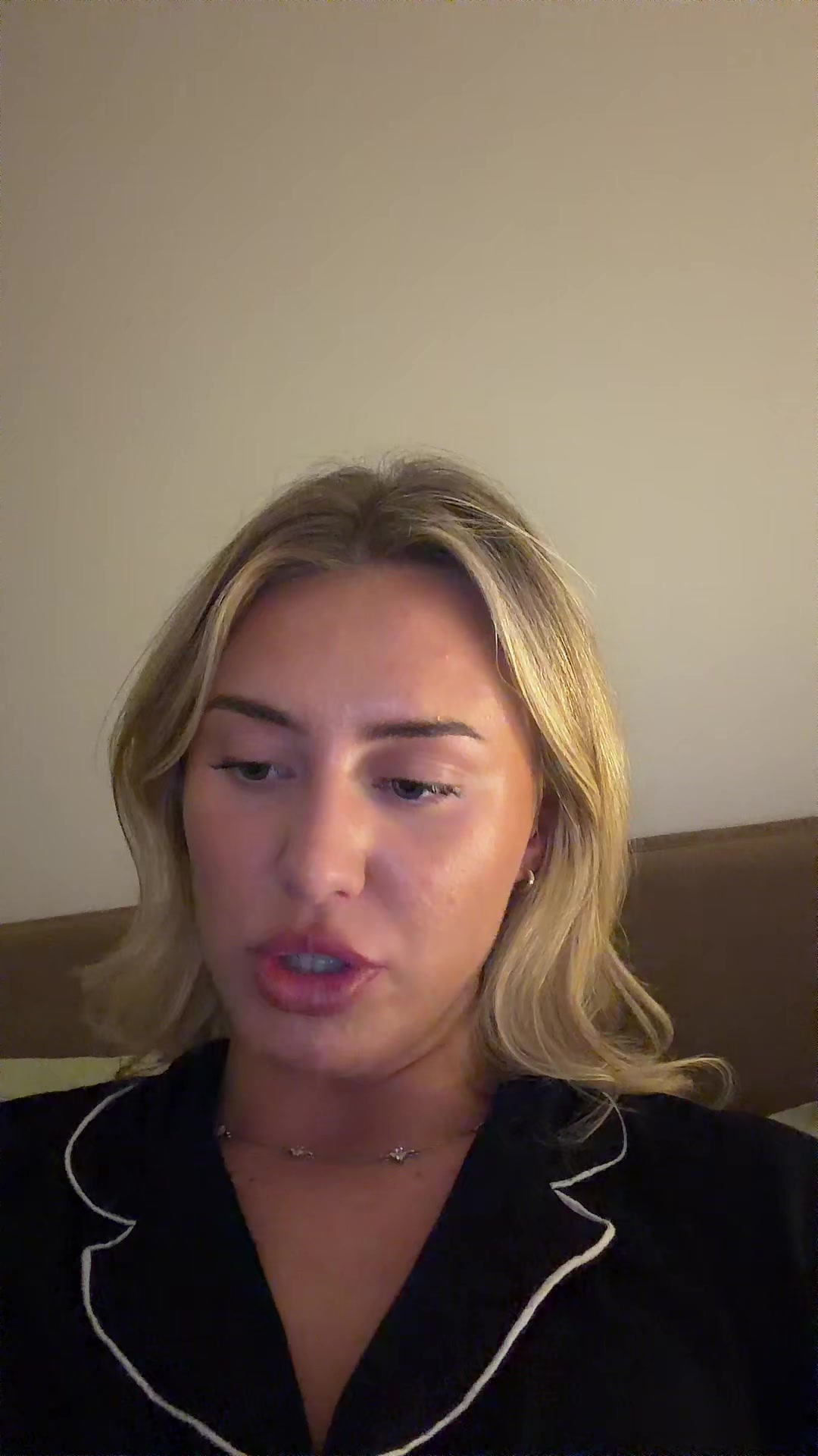 @flatwhiteasherbuv