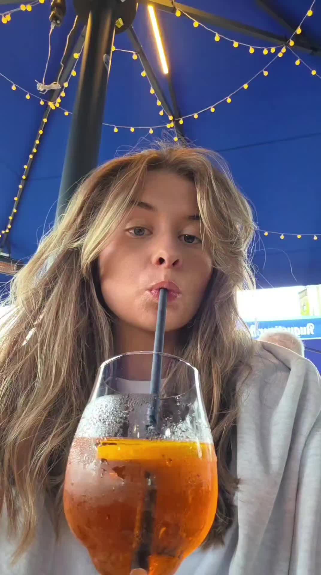 @CorinaBrx