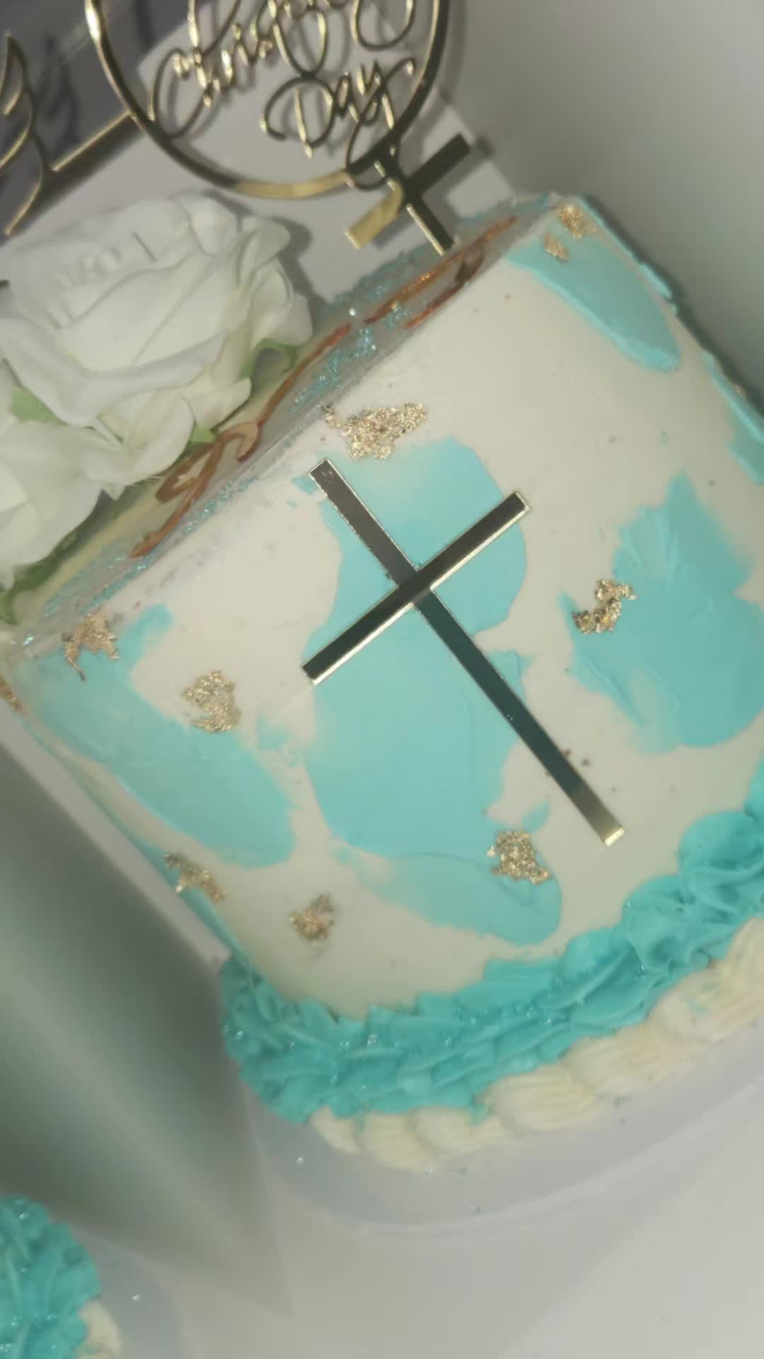 @charsbakes