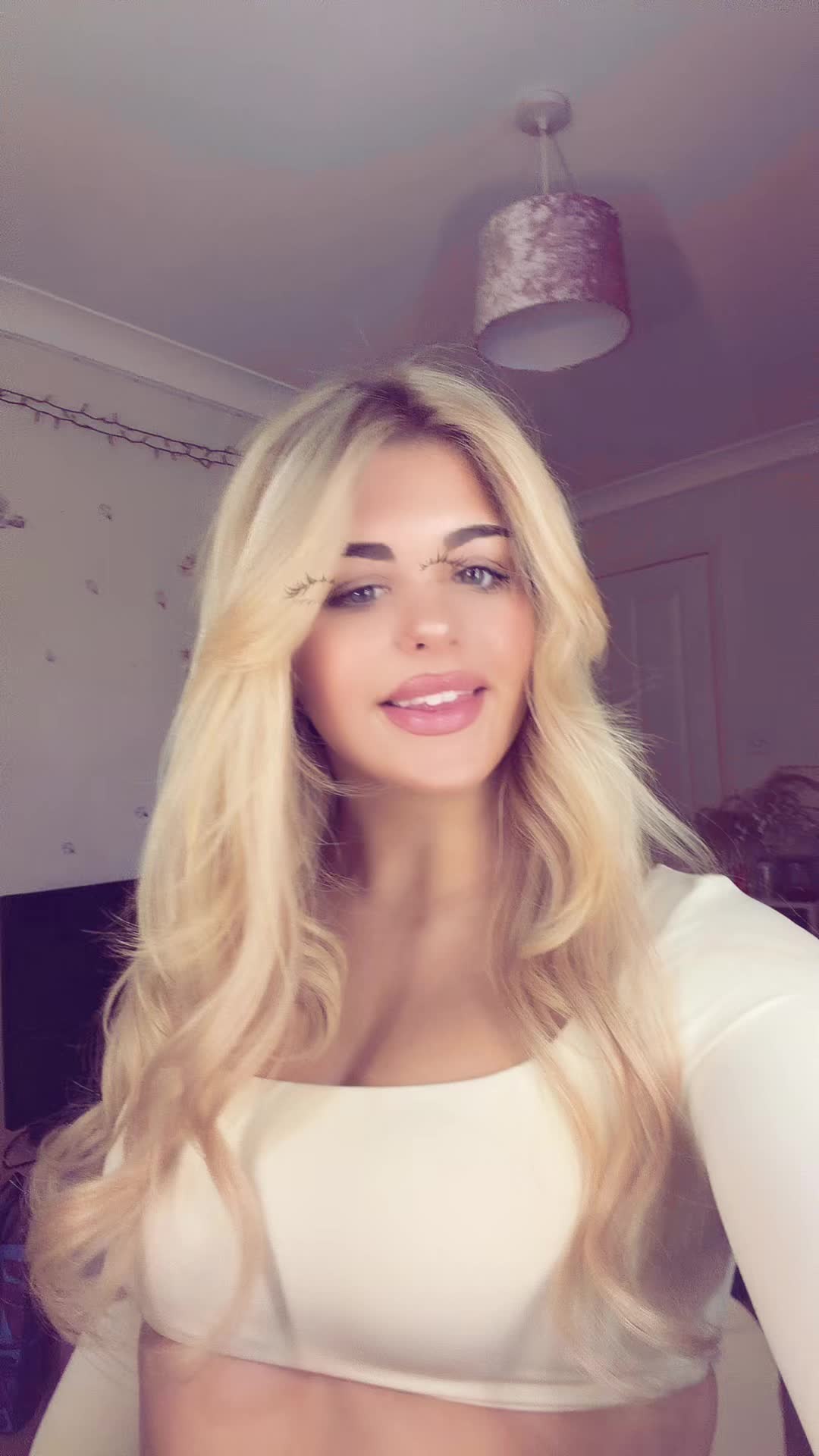 @.ellesspam