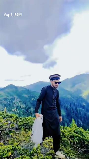 @HAROON_𝐒𝐀𝐐𝐈🔵👑