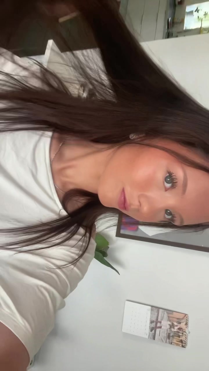 @Loviss