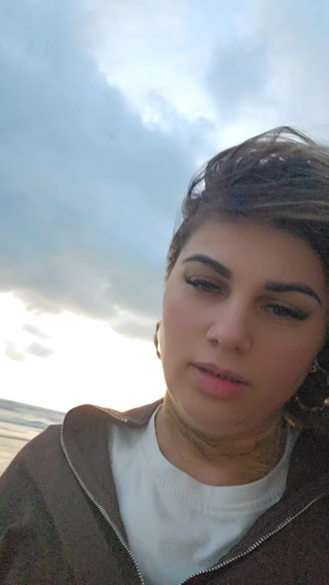 @Ella Elena