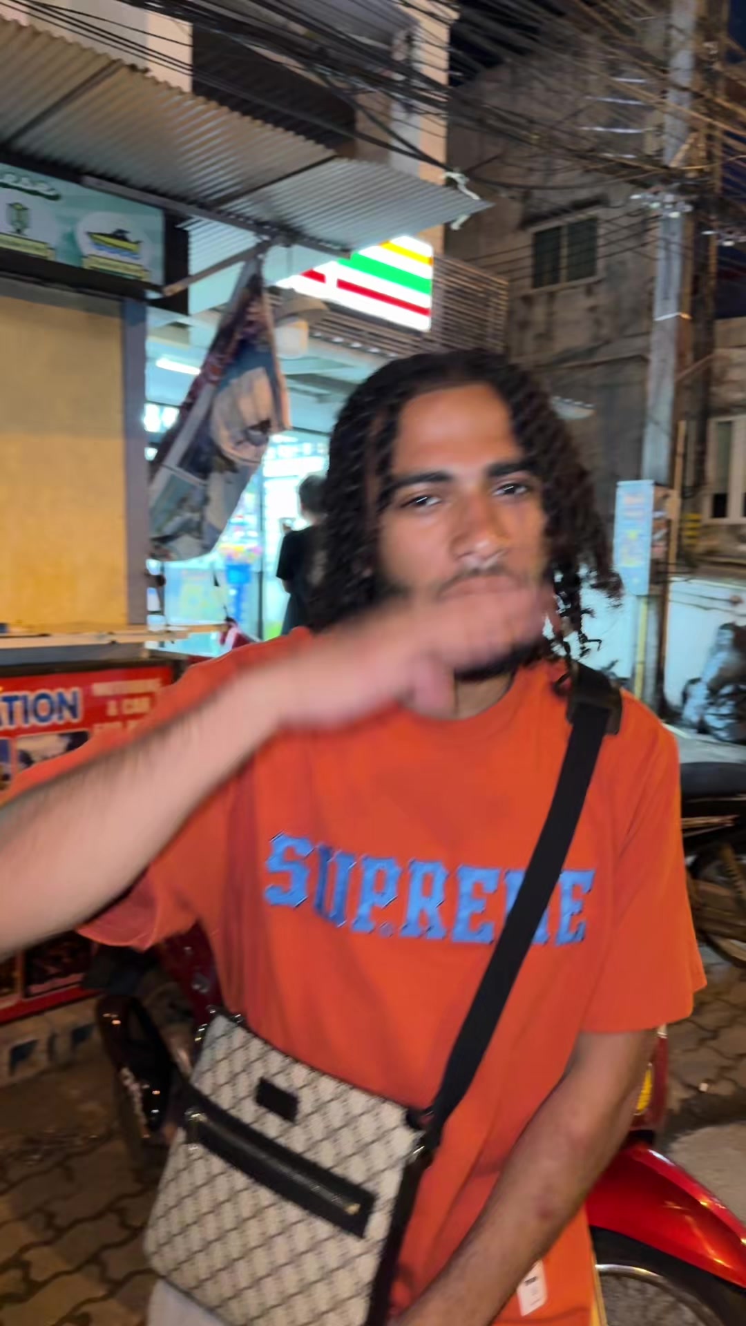 @rushy