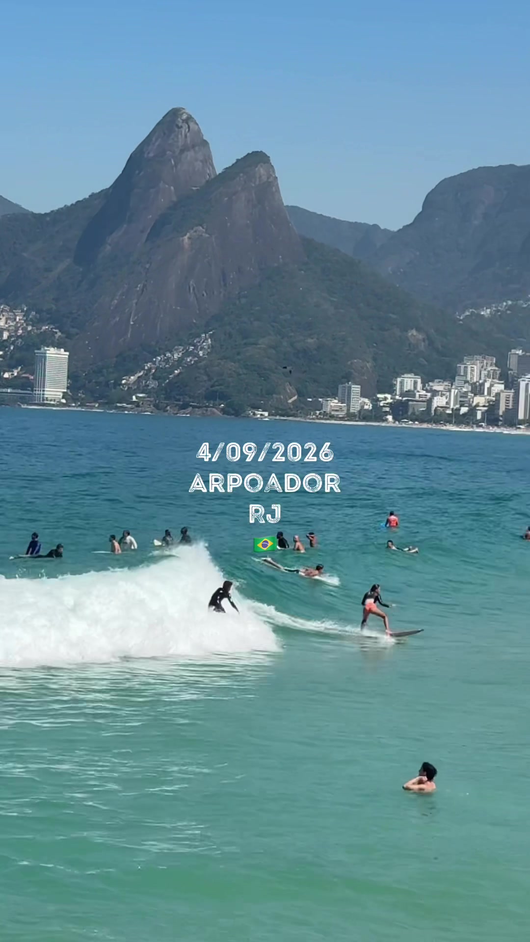 @Nossoolharcarioca