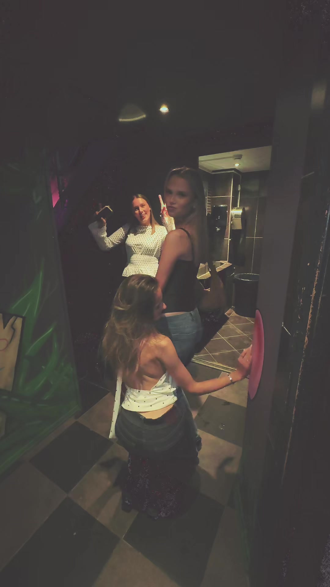 @noraijohansen
