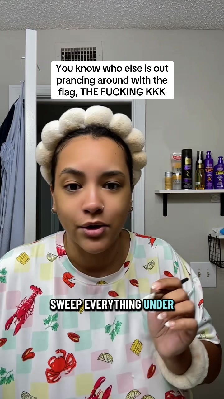 @Sarah Jessica Sanders