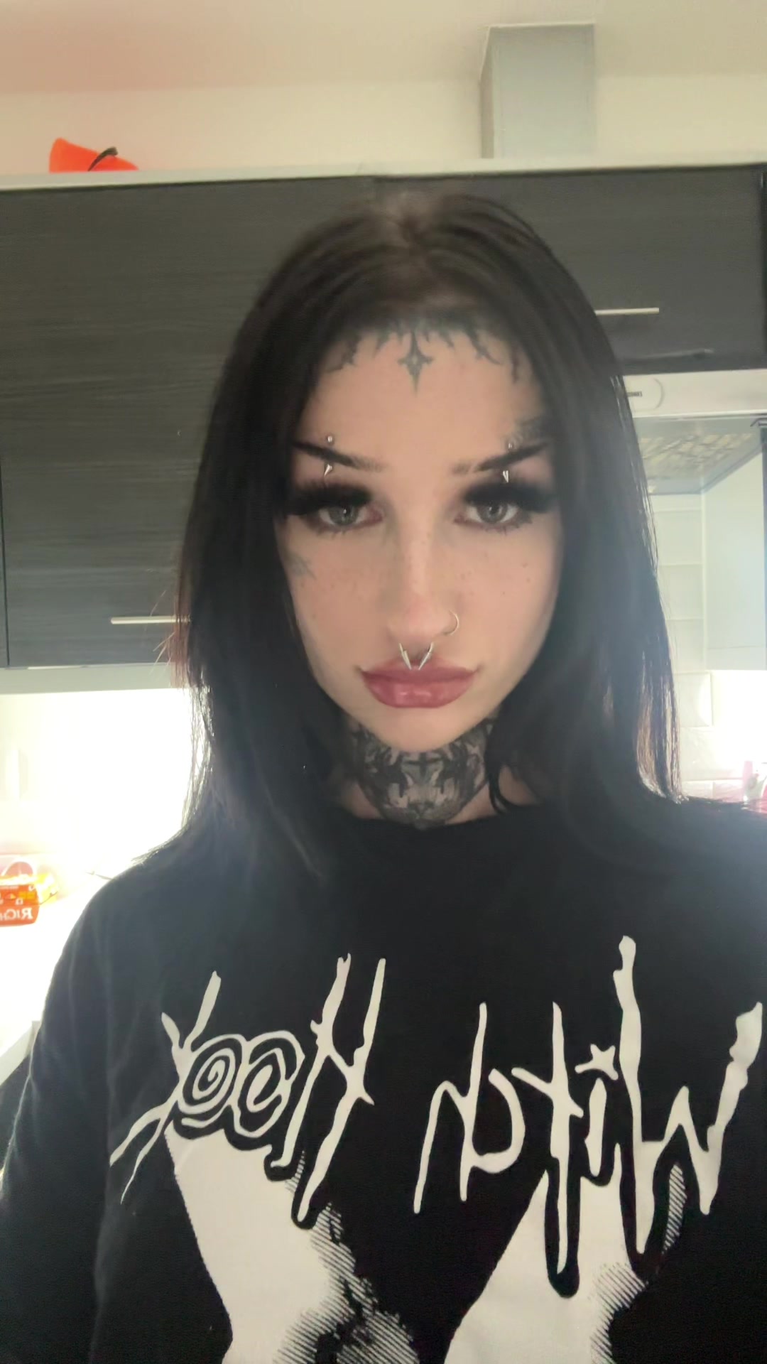 @KYRA🔪
