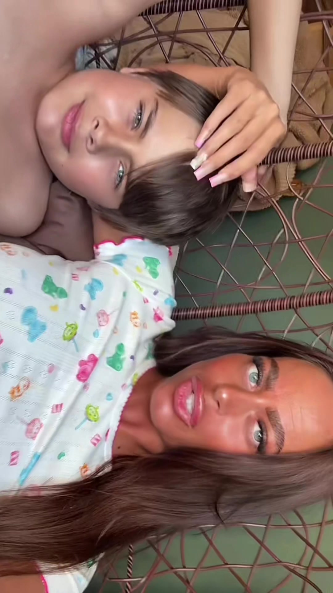 @lacesmith.x