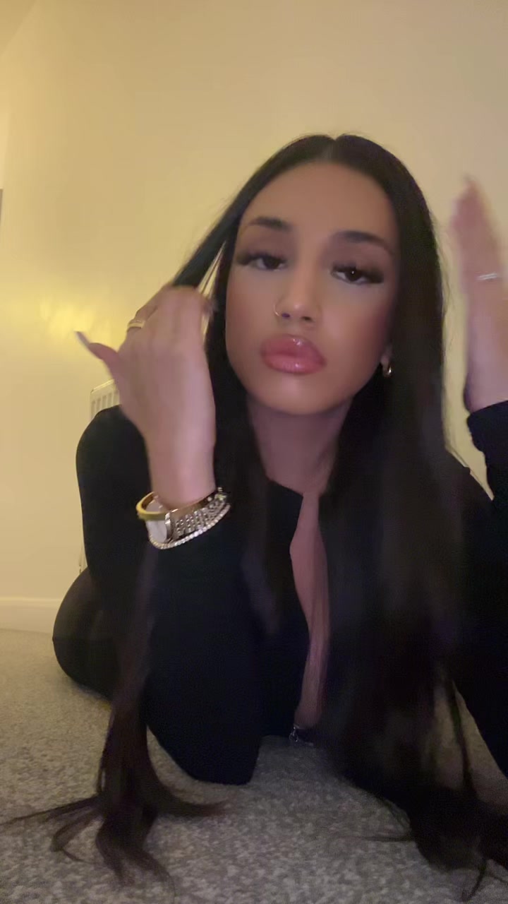 @s j
