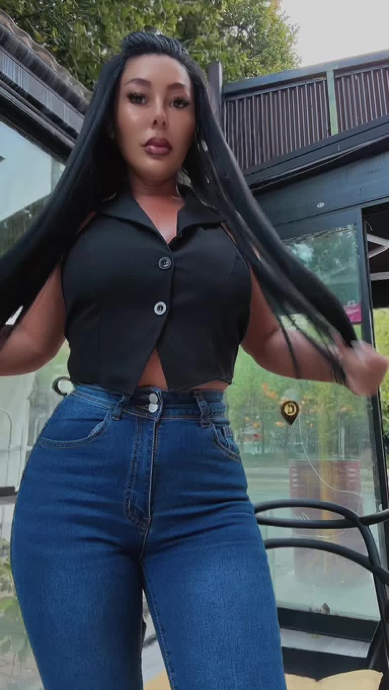 @AdelinaAnaMaria