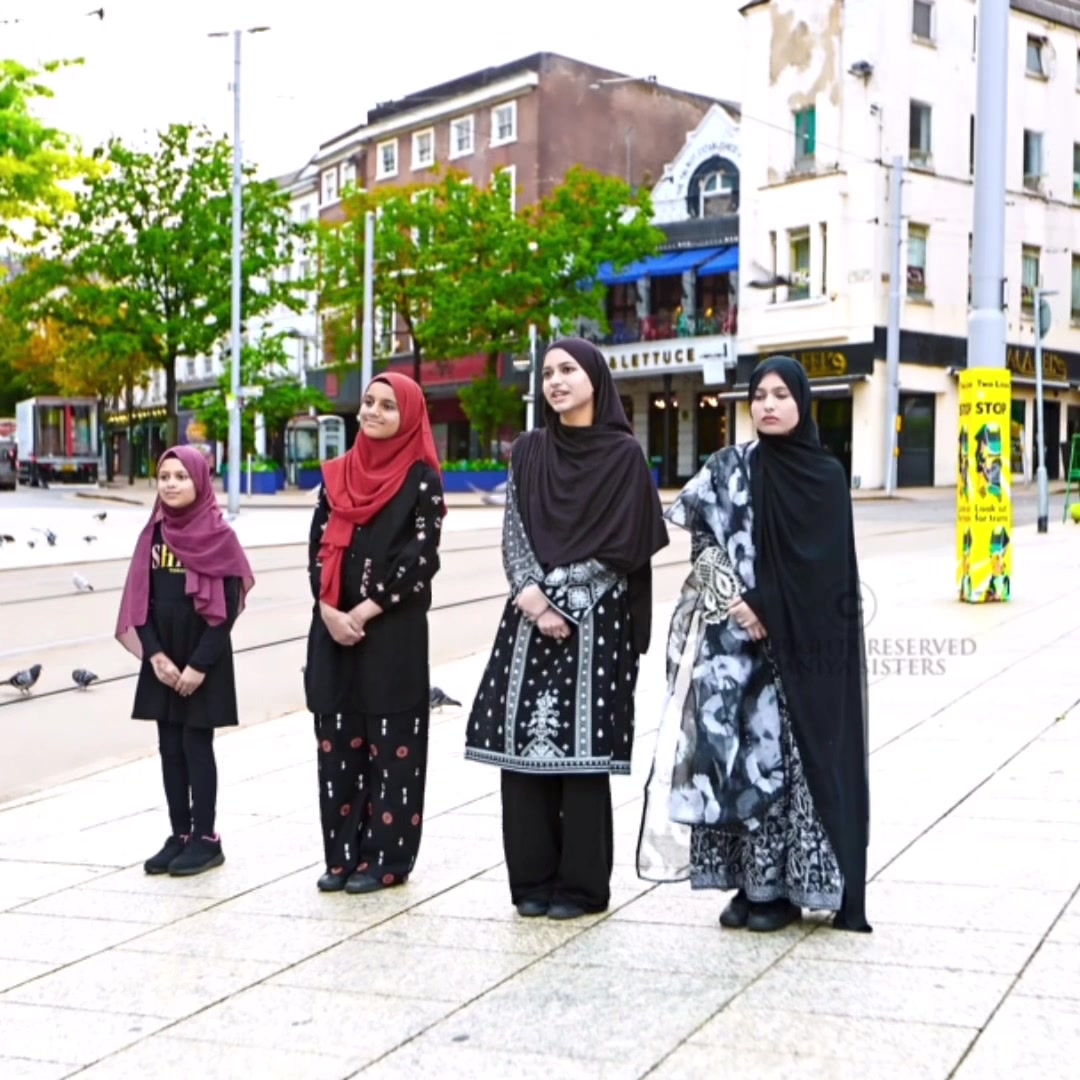 @waniya_sisters