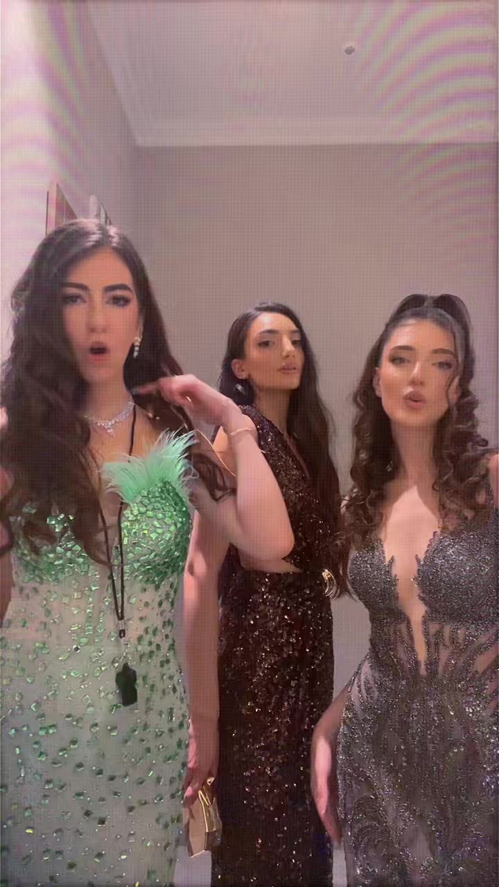 @🤟🏻
