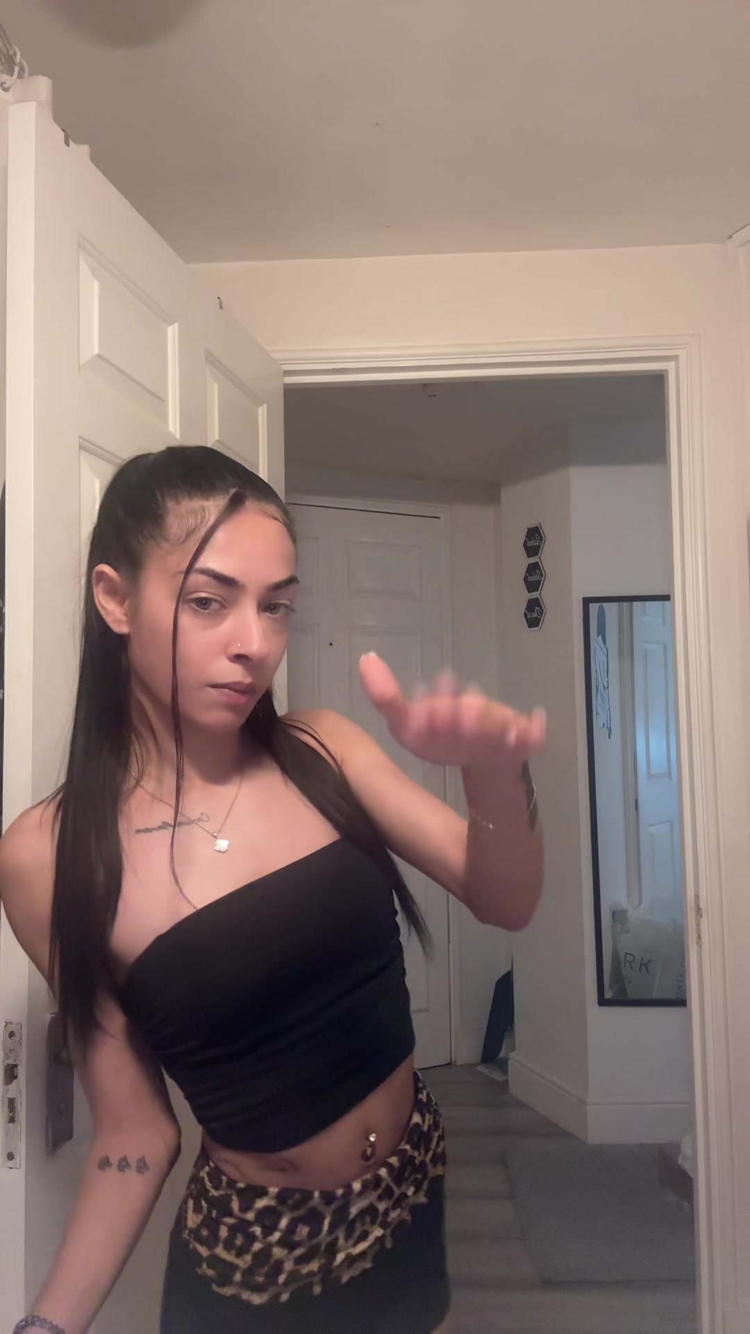 @J E Y D A 🧿