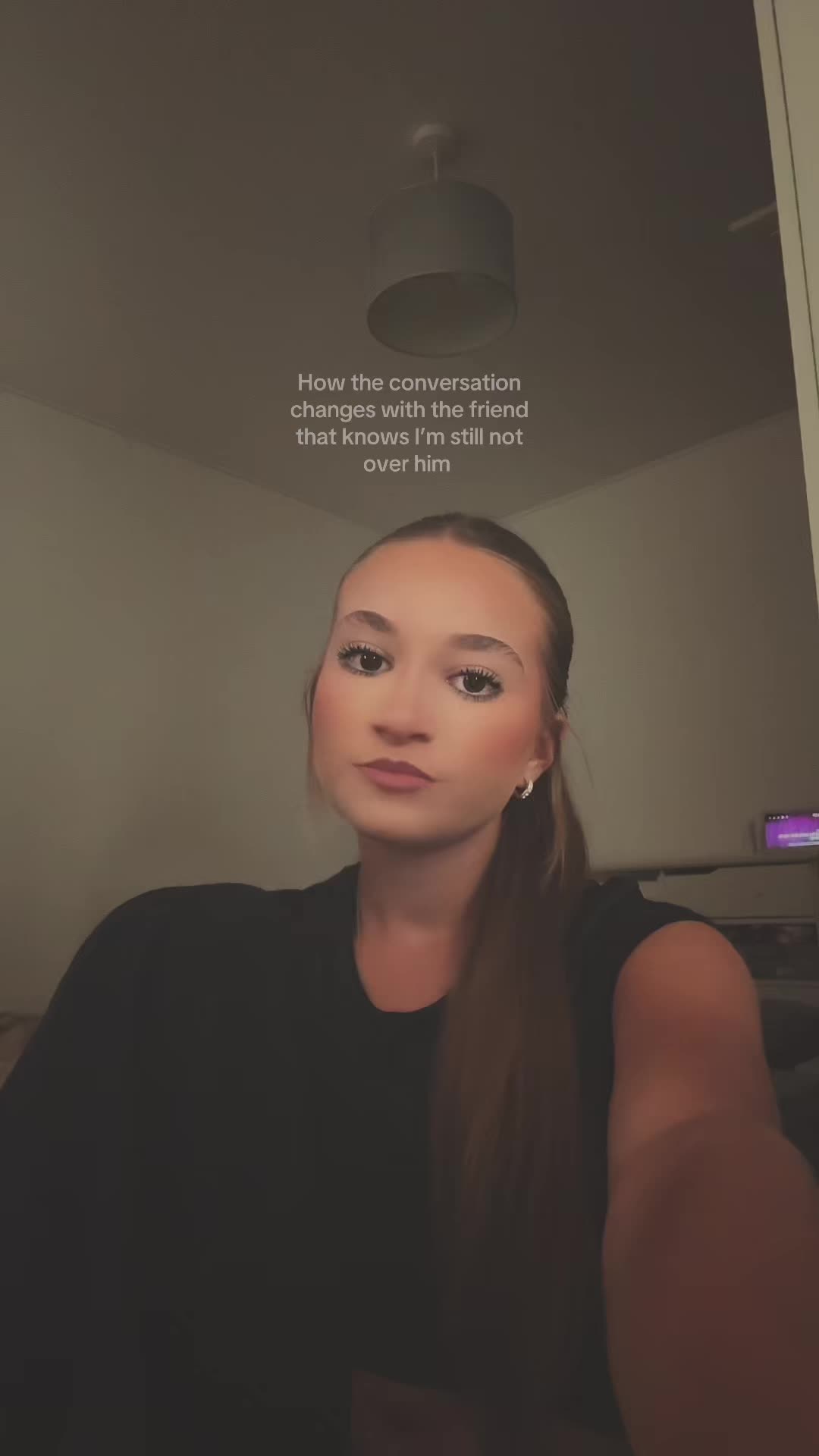 @???