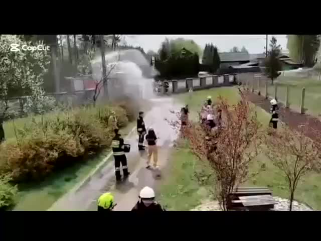 @👨&zwj;🚒🚒🔥