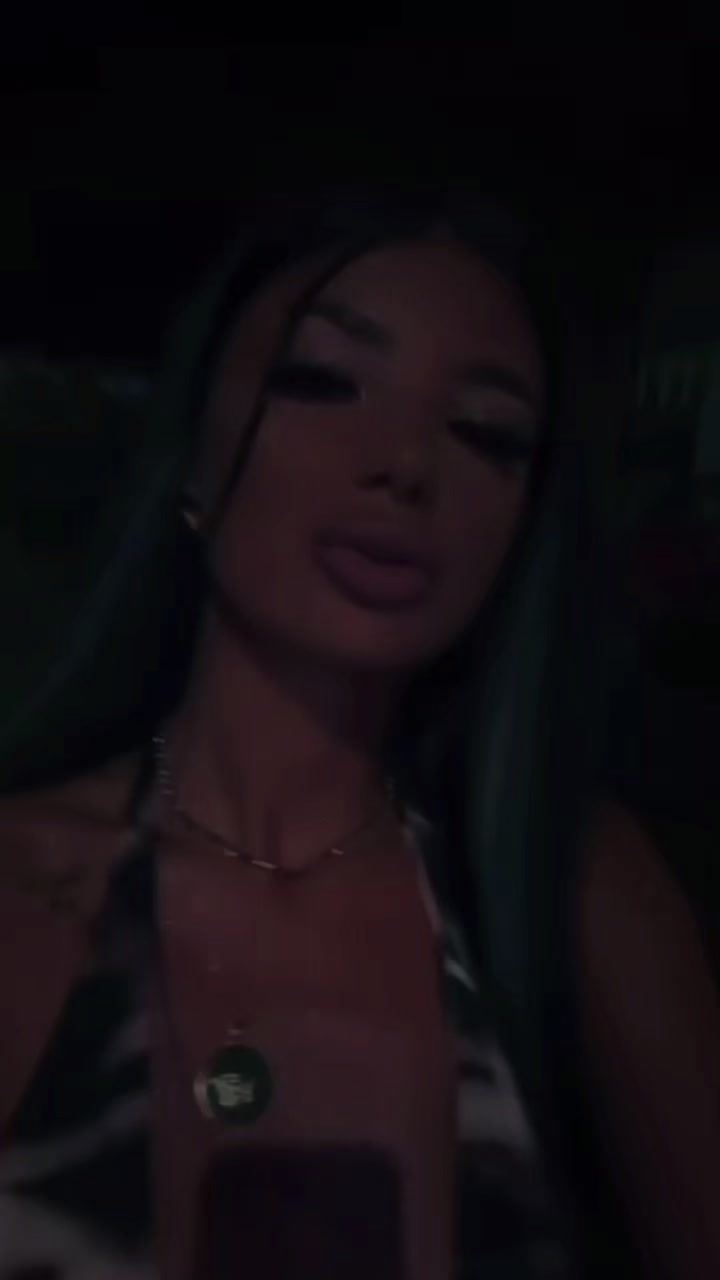 @cristina_larisa_17