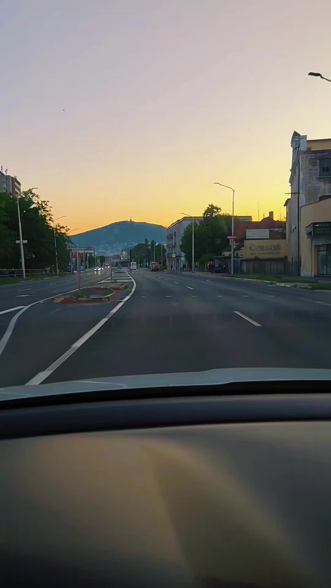 @šimon