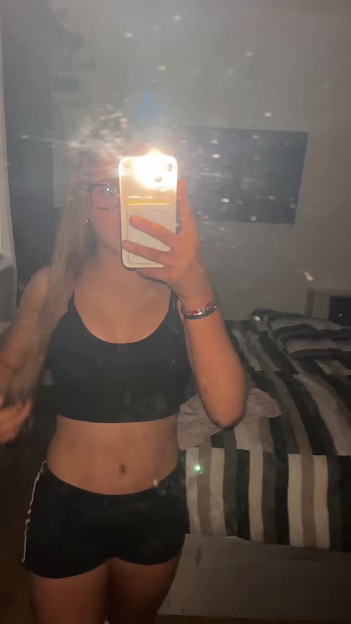 @𝘭𝘢𝘯𝘢 𝘙𝘢𝘦 ꨄ︎
