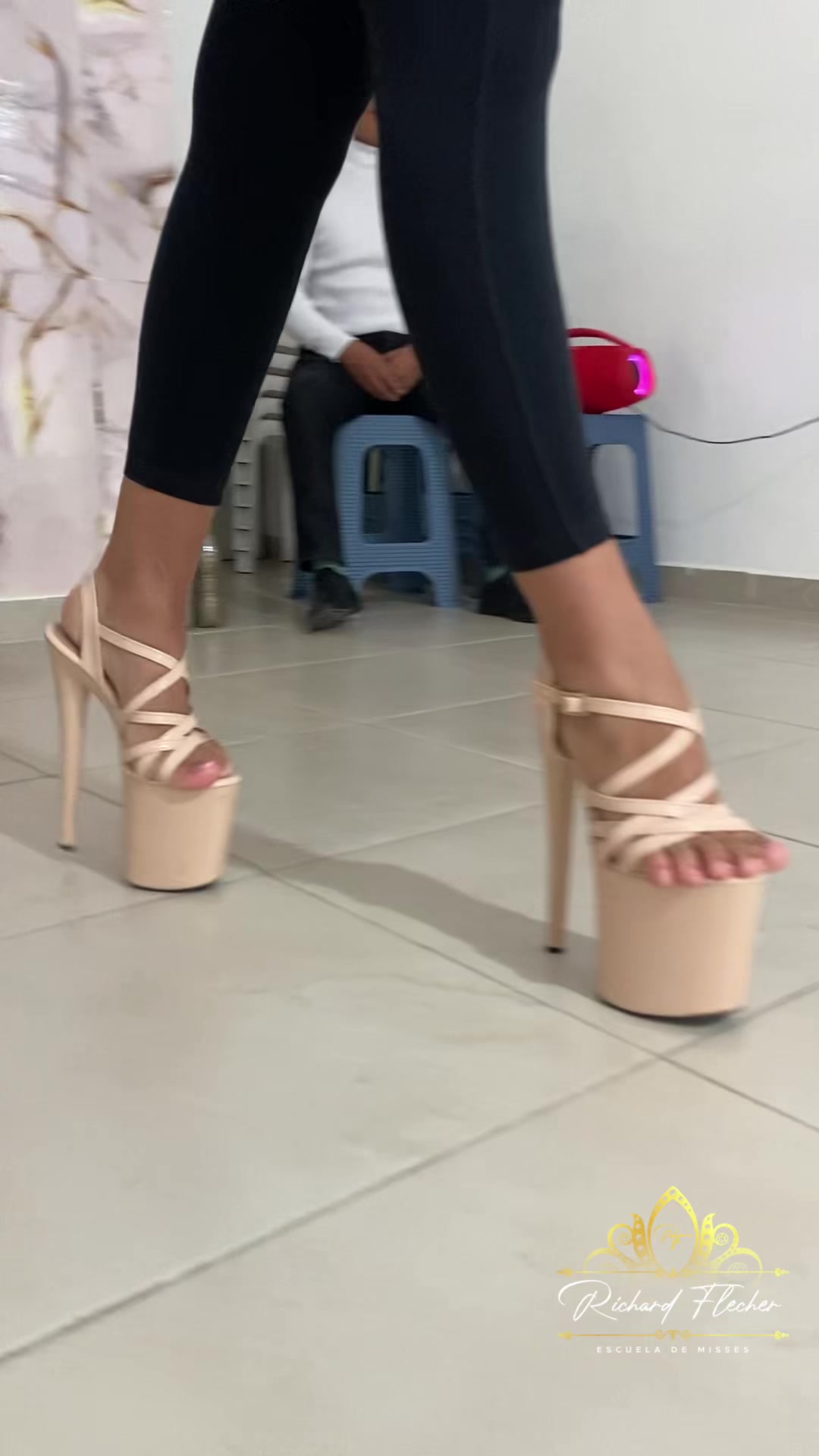 @RF Escuela De Misses 👑