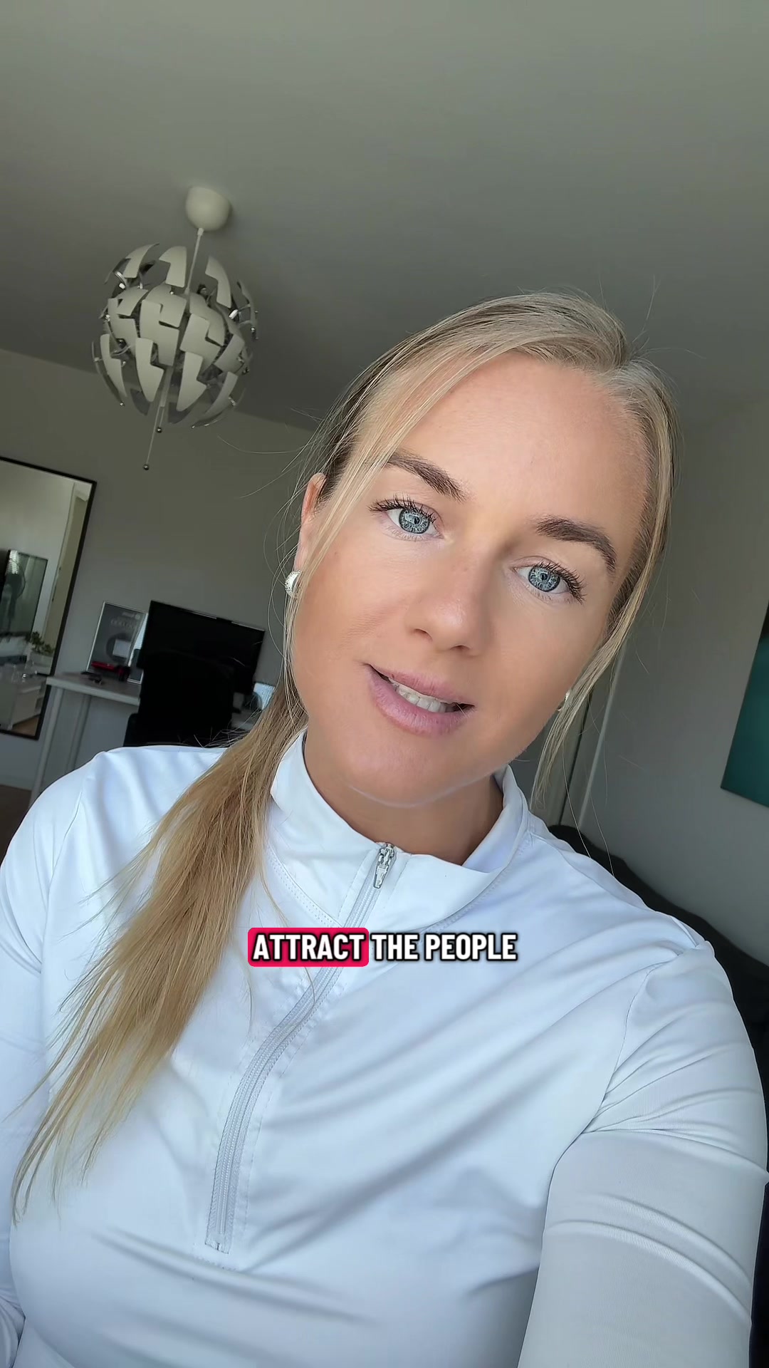@MIAZ (Mia Emelia)