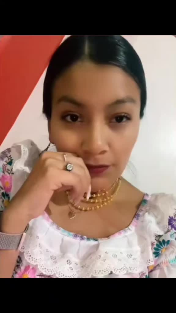 @nina_travez