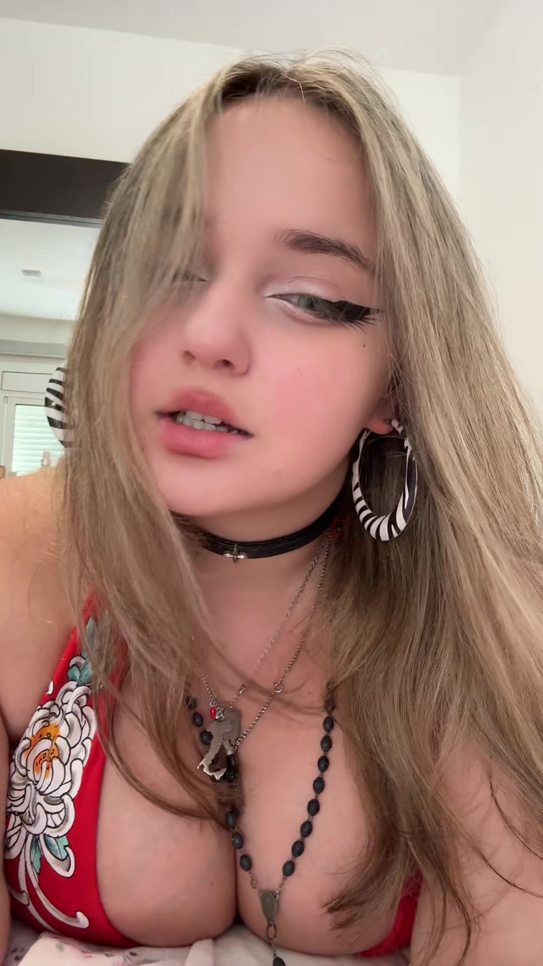 @&image;𝔰𝔪𝔞𝔯𝔤𝔥𝔦 ᖭི༏ᖫྀ