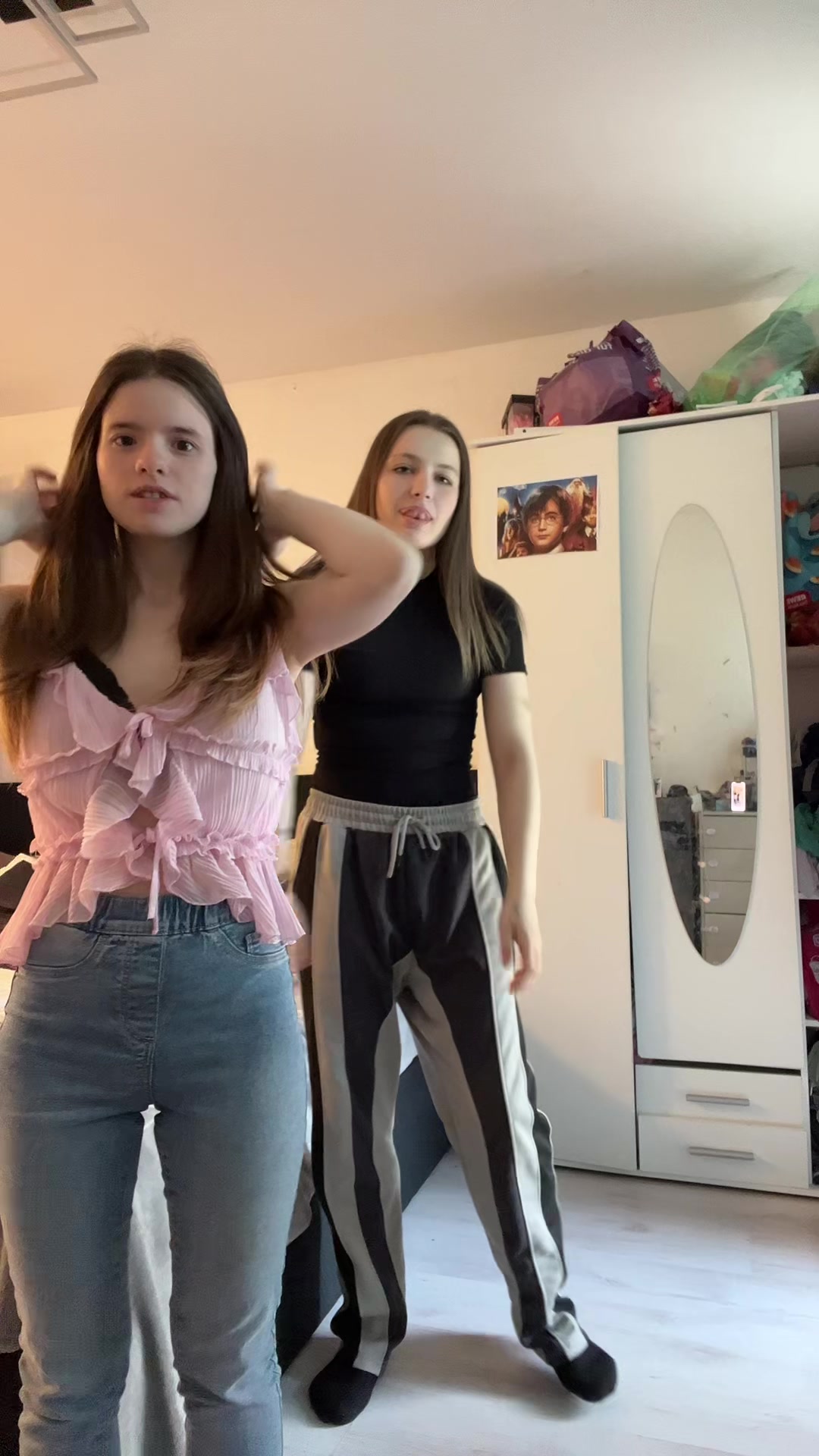 @JennyShelly