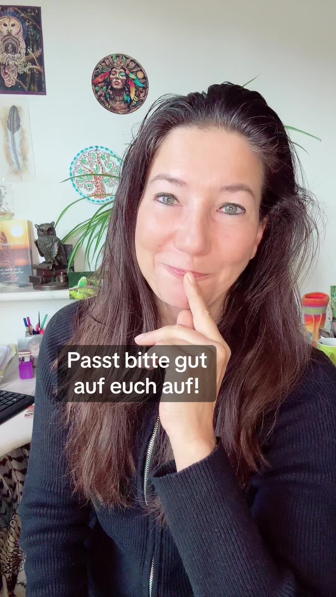 @BLACKLADY74🇨🇭