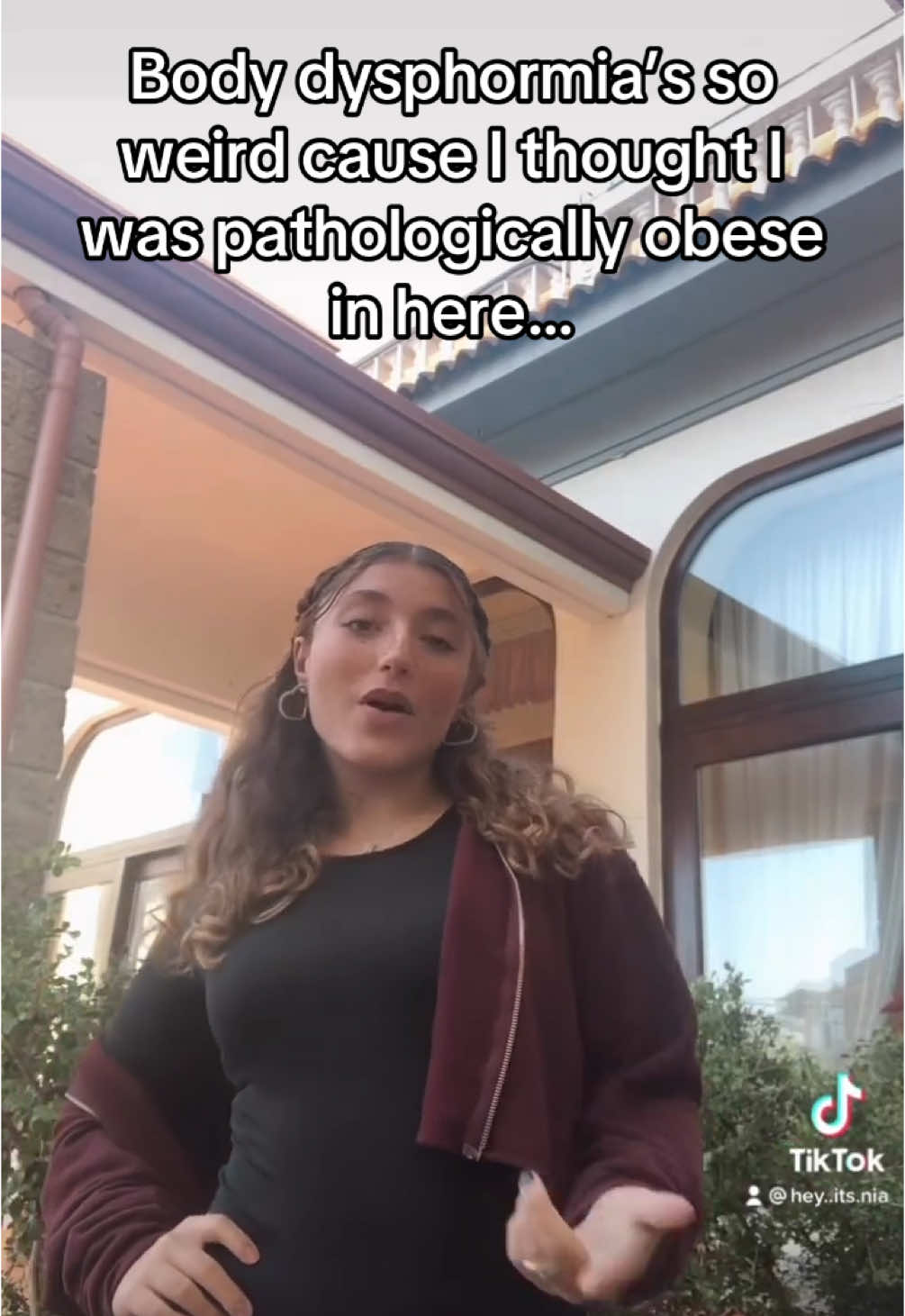 @Nia