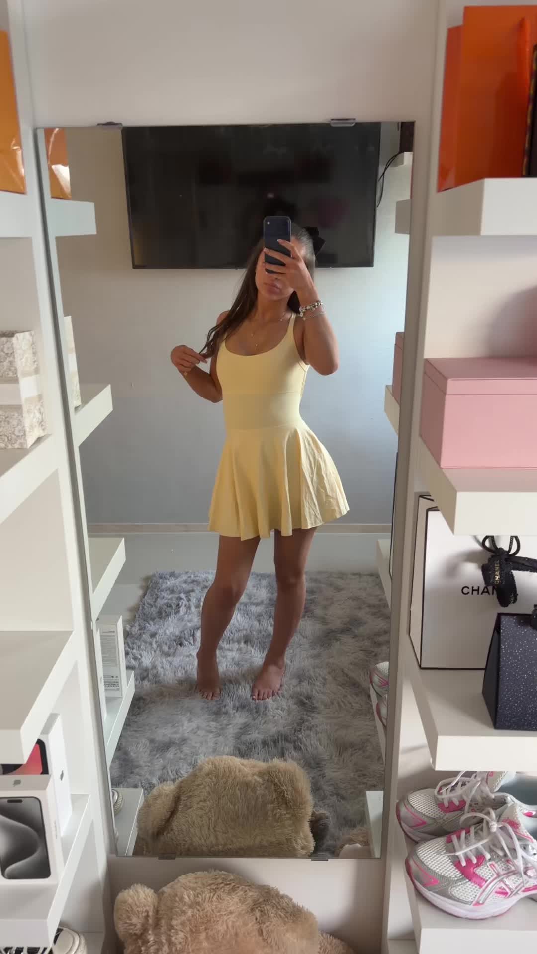 @nícole