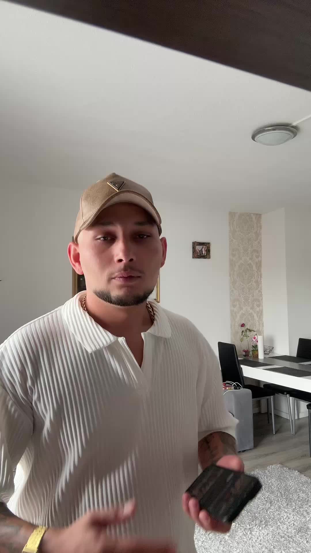 @CSABA BERKI ✅