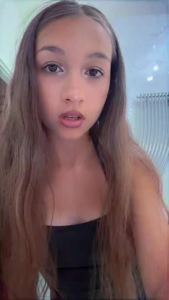 @icee_.ella