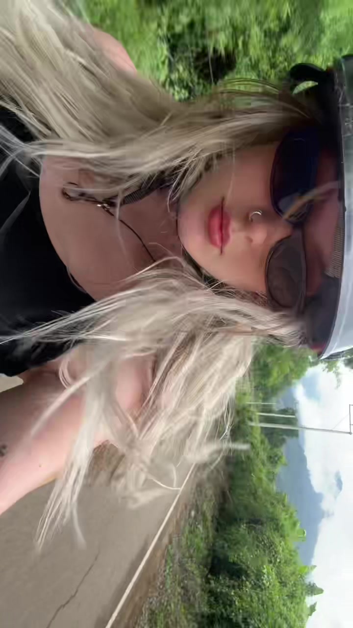 @Elfina