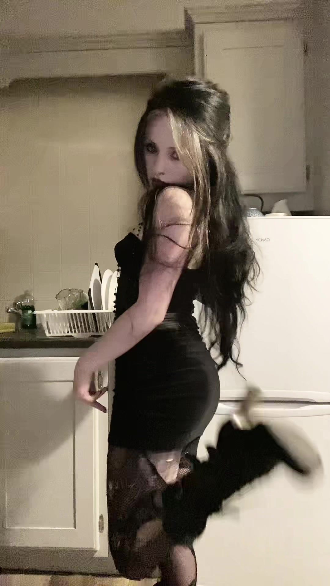 @𝔈𝔳𝔈