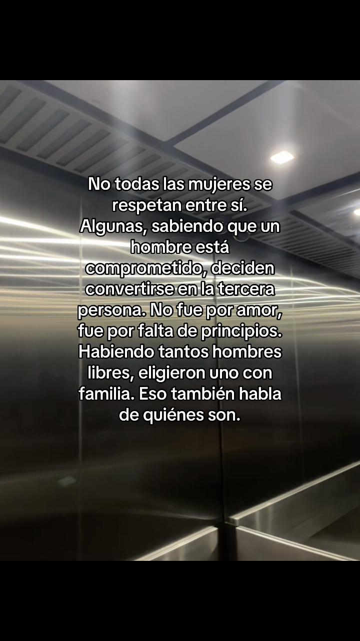 @_angiie_marin_