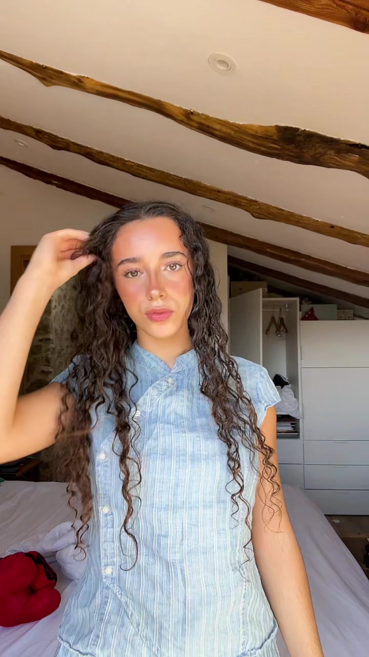 @chachipistachi__