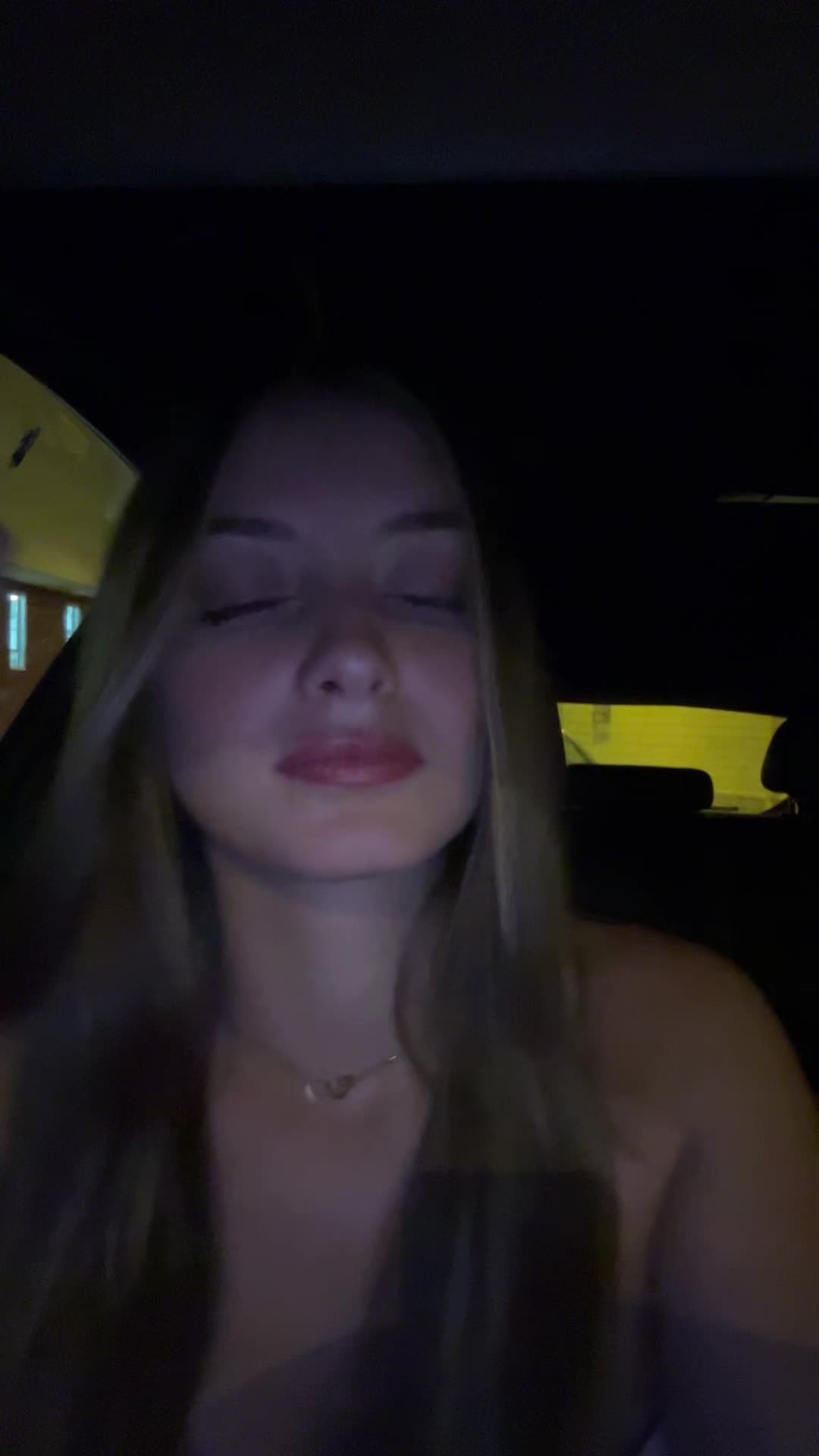 @Ángela
