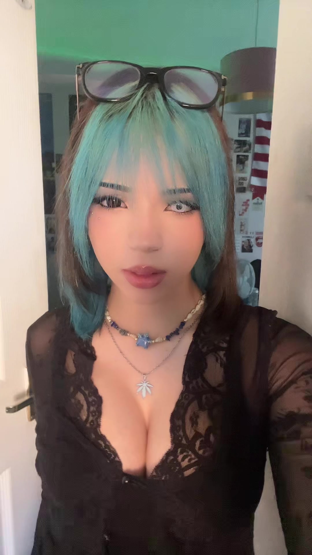 @Lexi🍃☮️