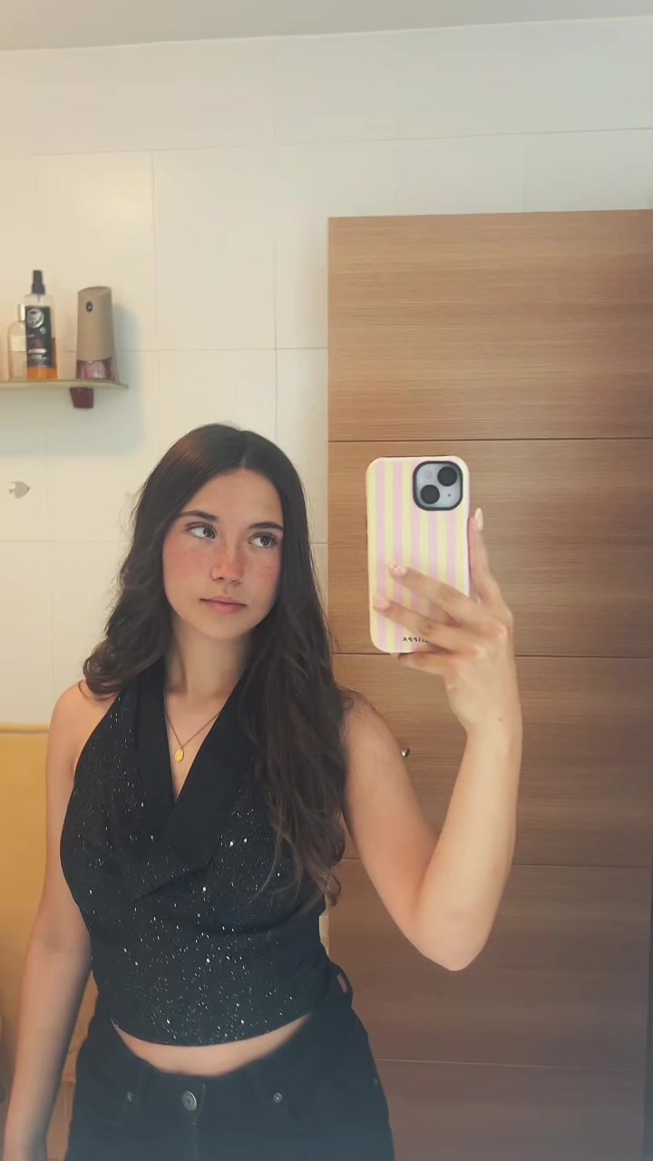 @🧣