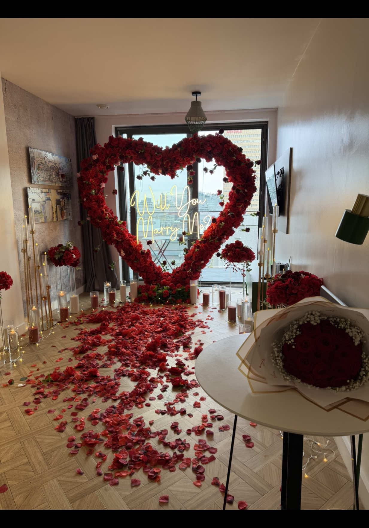 @Felicity Decors