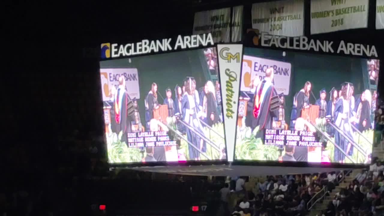 @Belladurmiente🙈👸