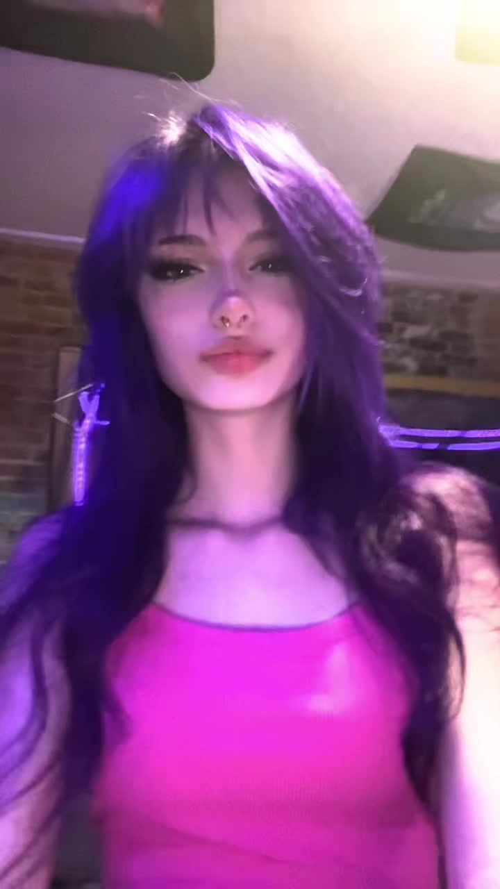 @Aurora 🦇