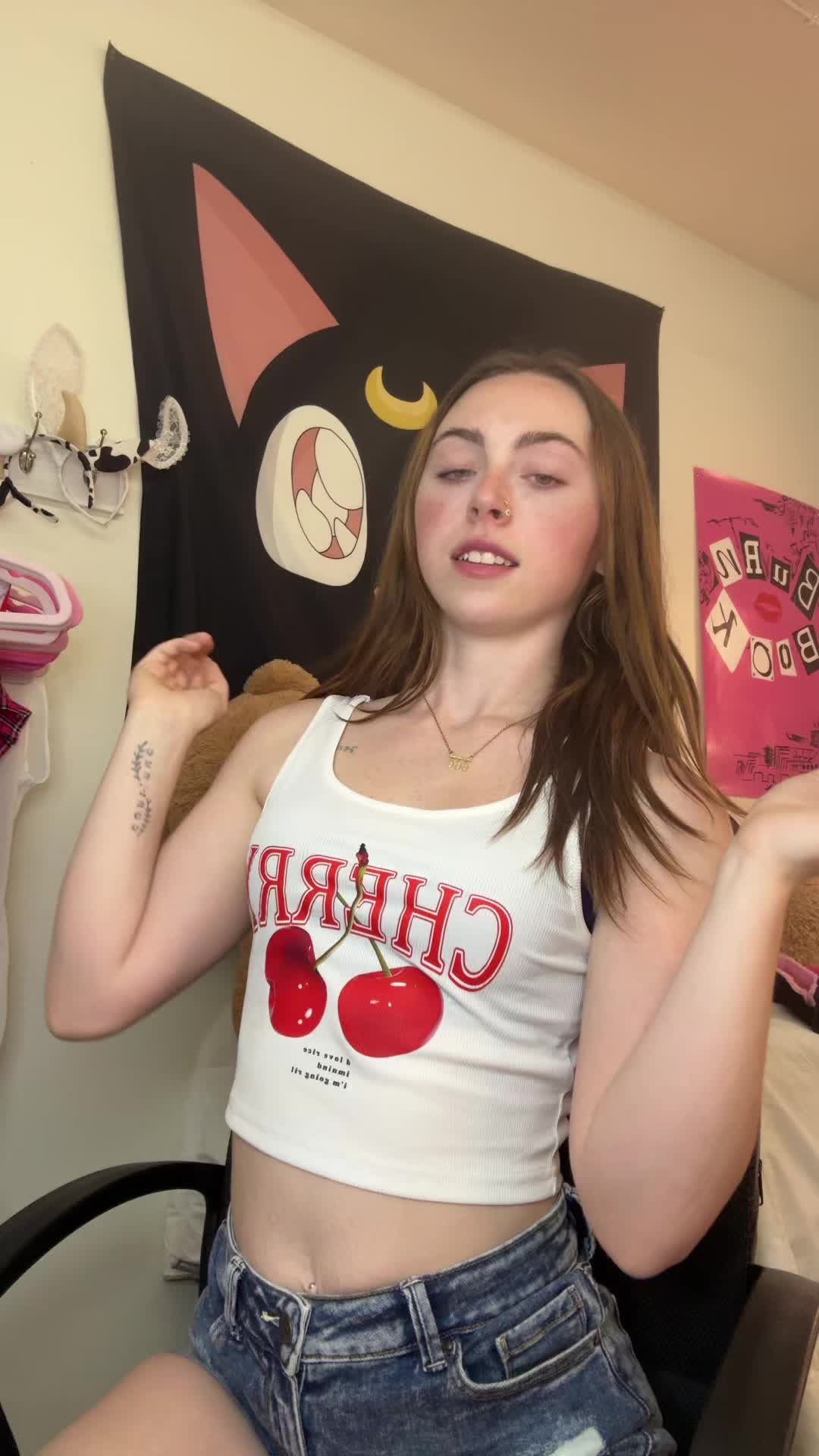 @<3
