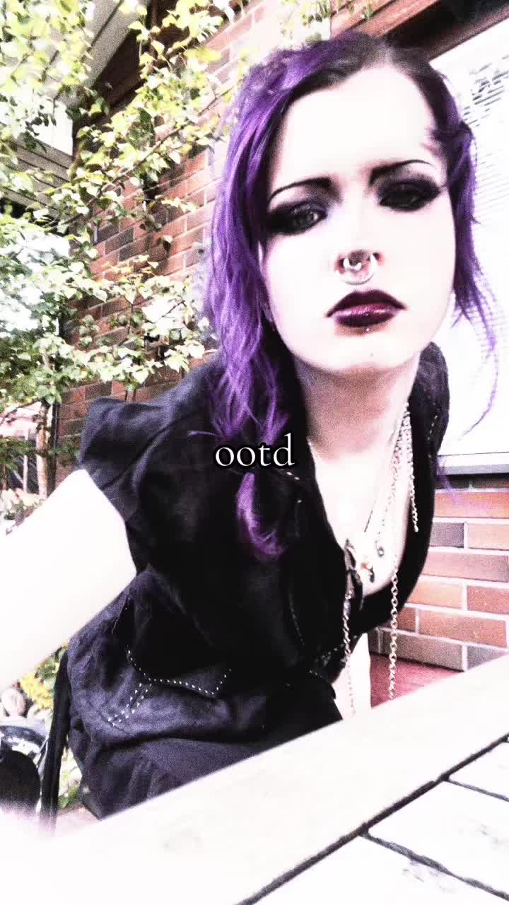 @𝔙𝔦