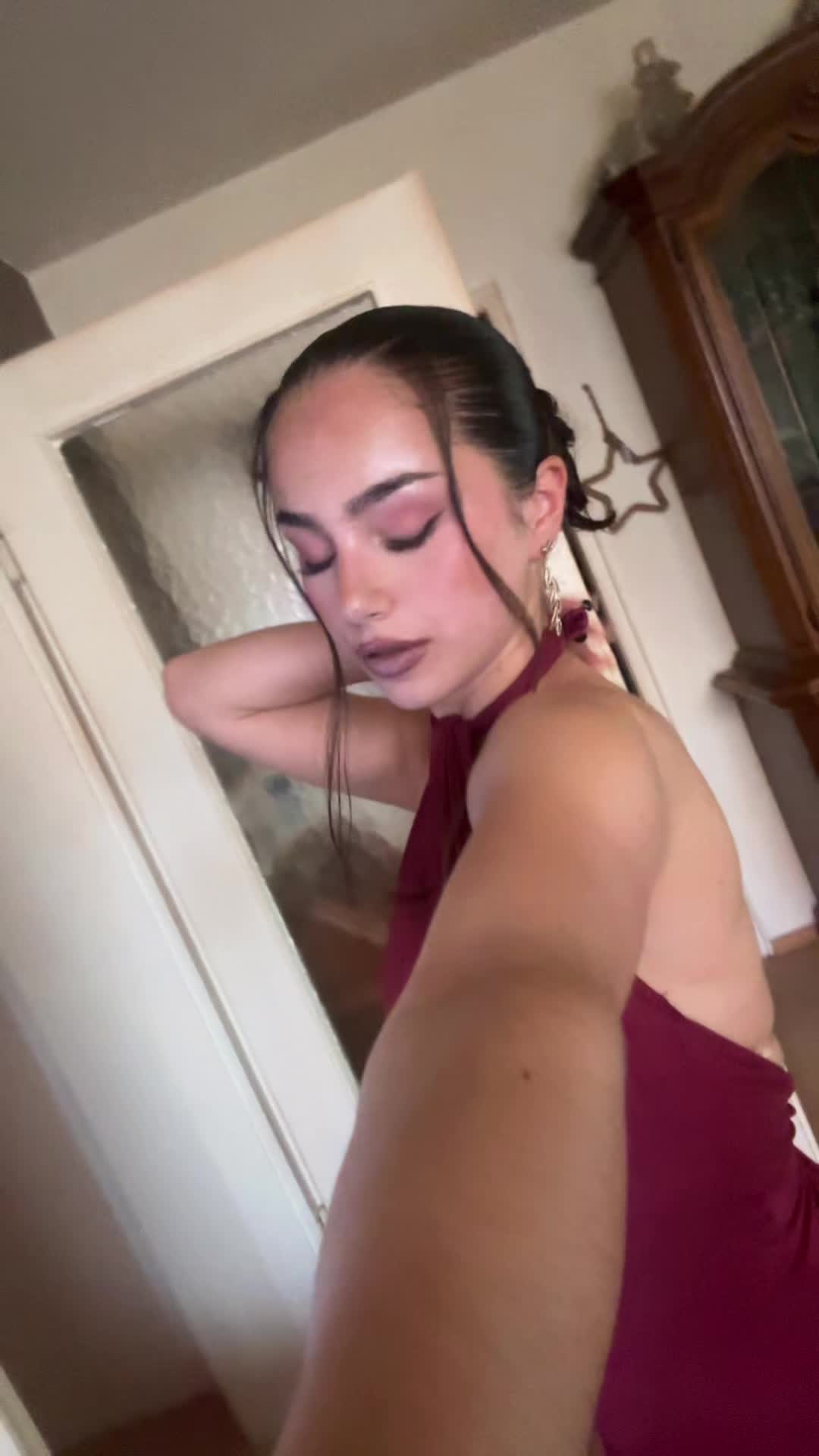 @Valeria
