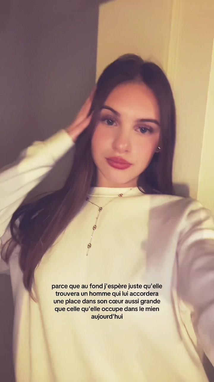 @𝓵𝓸𝓵𝓪✰