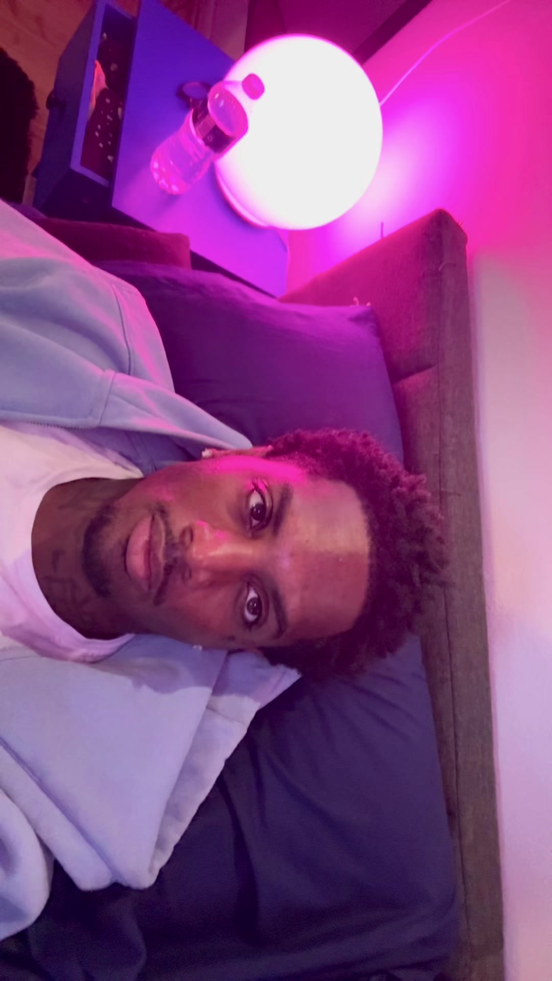 @LARENTAE